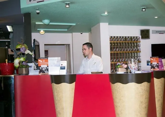 Mercure Vienne Sud 4*