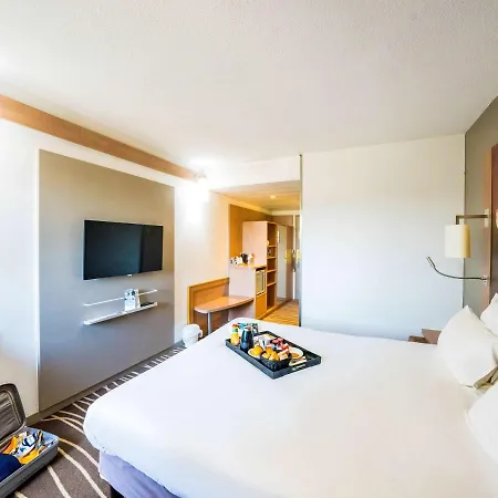 Mercure Vienne Sud 4*