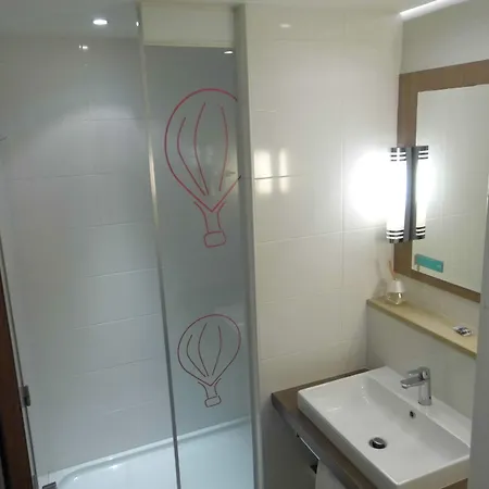 ホテル Mercure Vienne Sud 4*