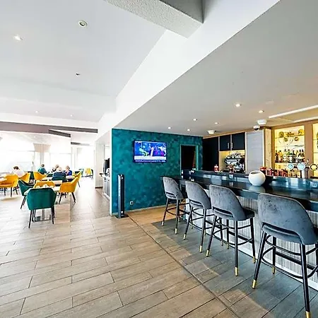 Hotel Mercure Vienne Sud 4*